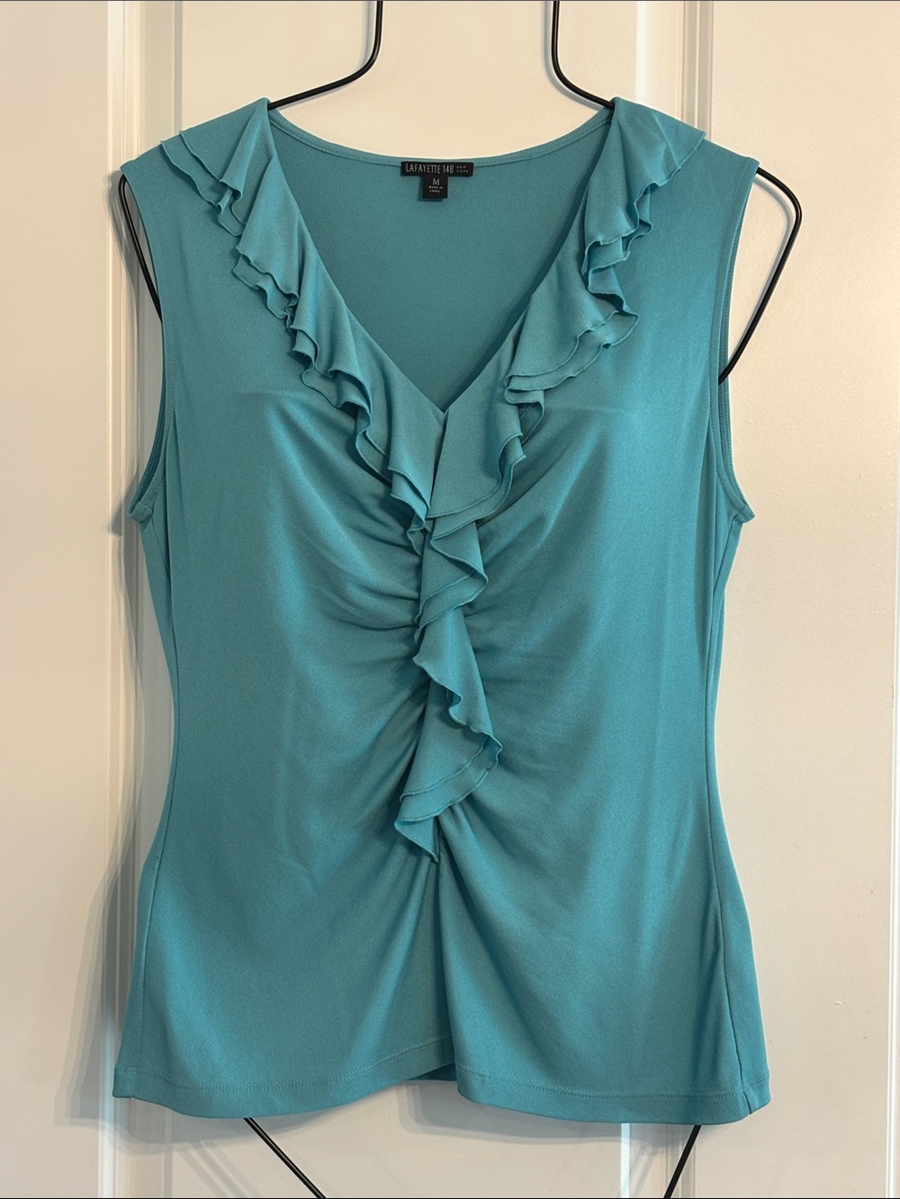 Lafayette 148 Women’s Teal Ruffle V-Neck Sleeveless stretchy Silk Blouse. Medium